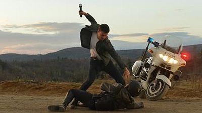 bild aus der news "Wilde Hunde – Rabid Dogs": Echte Waffen und ein bisschen "Miami Vice" in unserem exklusiven Video zum Remake des Mario-Bava-Klassikers