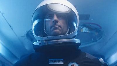 bild aus der news Mark Strong reist im ersten Trailer zum Sci-Fi-Thriller "Approaching The Unknown" zum Mars