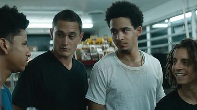 bild aus der news "The Land": Im ersten Trailer versuchen vier Skater, ihrem tristen Leben mit Hilfe von Drogengeschäften zu entfliehen