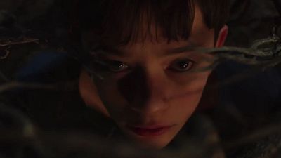 bild aus der news "Sieben Minuten nach Mitternacht": Deutscher Trailer zum Fantasy-Drama mit Felicity Jones und Liam Neeson
