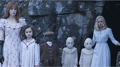 bild aus der news "Die Insel der besonderen Kinder": Viele neue Poster zu den Figuren aus Tim Burtons Fantasy-Abenteuer