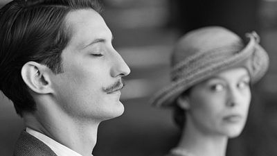 bild aus der news "Frantz": Pierre Niney im ersten deutschen Trailer zum Schwarz-Weiß-Drama von François Ozon