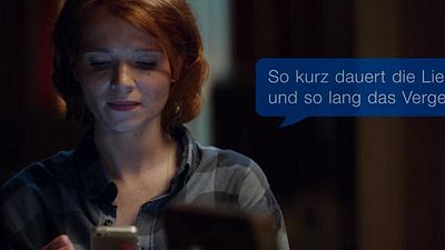 bild aus der news "SMS für dich": Erster Trailer zum Regiedebüt von "Fack ju Göhte"-Star Karoline Herfurth