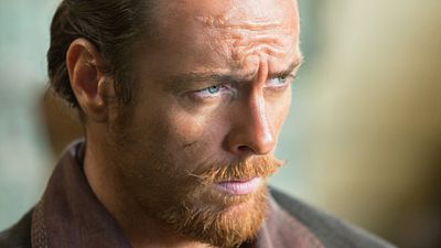bild aus der news "Lost In Space": "Black Sails"-Star Toby Stephens wird zum Familienoberhaupt im Netflix-Reboot des Serienklassikers