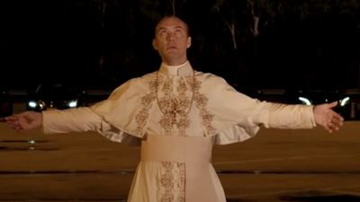 "The Young Pope": Jude Law will eine Revolution im neuen Trailer zur Serie von Paolo Sorrentino