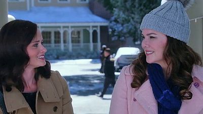 bild aus der news "Gilmore Girls: Ein neues Jahr": Neuer langer Trailer zum Comeback des chaotischen Mutter-Tochter-Gespanns