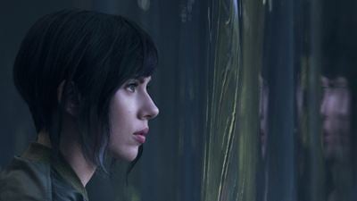 Eine unsichtbare Scarlett Johansson teilt aus im neuen Teaser zu "Ghost In The Shell"