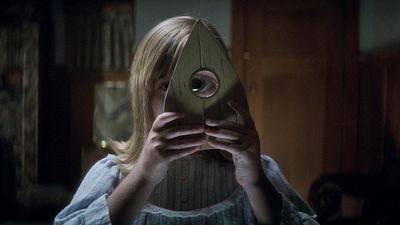 bild aus der news "Inherit The Earth": Im neuen Projekt von "Ouija 2"-Regisseur Mike Flanagan heißt es "Zombies Vs. Robots"