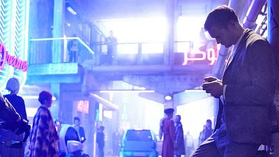 bild aus der news Die Währung der Zukunft: Im Sci-Fi-Thriller "Mute" sind Angela Merkel und The Hoff auf unseren Geldscheinen