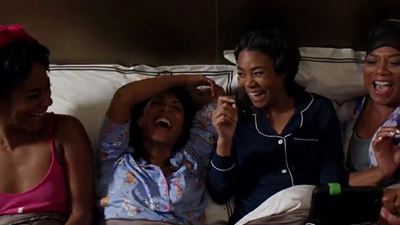"Girls Trip": Queen Latifah und Jada Pinkett Smith lassen es lặng ersten Trailer zur Komödie ordentlich krachen
