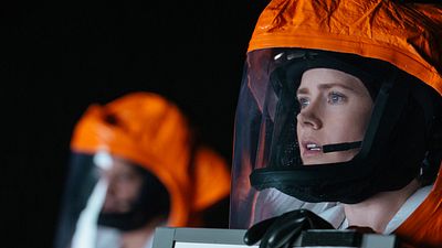 bild aus der news "Extinction": "Arrival"-Autor Eric Heisserer schreibt neuen Sci-Fi-Thriller mit Michael Peña in der Hauptrolle