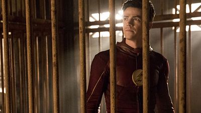 bild aus der news "Indiana Jones" auf dem "Planet der Affen": Neuer Trailer zur zweiteiligen Special-Folge von "The Flash"