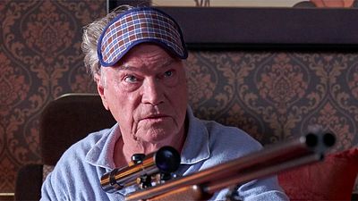 bild aus der news Jochen Busse ist "Nicht tot zu kriegen": Start der neuen RTL-Comedyserie