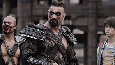 bild aus der news "Warrior's Gate": Gamer Vs. Dave Bautista im Trailer zum Actioner von Luc Besson