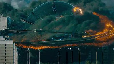 bild aus der news "Attraction": Aliens spalten die Menschheit in packender Trailerpremiere zum Science-Fiction-Spektakel