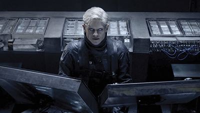 "S.U.M. 1": Neuer Trailer zum Sci-Fi-Thriller mit "Game Of Thrones"-Bösewicht Iwan Rheon