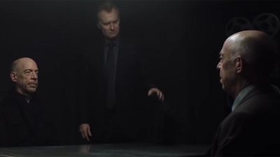 bild aus der news "Counterpart": Im ersten Trailer zur Sci-Fi-Spionage-Serie begegnet J.K. Simmons sich selbst