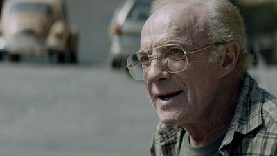 bild aus der news Jeder hat ein dunkles Geheimnis: Deutscher Trailer zu "The Good Neighbor" mit James Caan