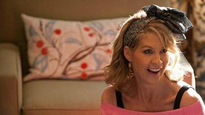 "Dharma & Zombies": Kult-Sitcom-Star Jenna Elfman wird neue Hauptdarstellerin in "Fear The Walking Dead"