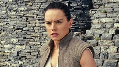 bild aus der news "Star Wars 8: Die letzten Jedi": Rian Johnson erklärt seine Entscheidung zu Reys Eltern