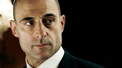 "Shazam!": Mark Strong als Bösewicht für DCs Captain-Marvel-Film bestätigt