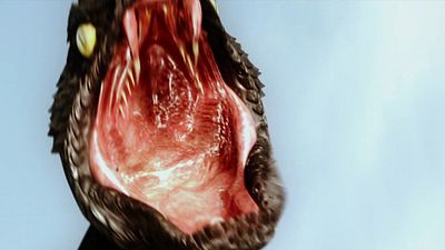 bild aus der news Zuerst bei uns: Im deutschen Trailer zu "Snake Outta Compton" macht eine Riesenschlange das Ghetto unsicher