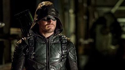 bild aus der news "Arrow": Star der ersten Stunde verlässt die Serie