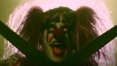 bild aus der news Neuer Trailer zu "Blood Fest": Vier Teenager auf der Flucht vor mordlüsternen Zombies, Vampiren, Killern und Horror-Clowns