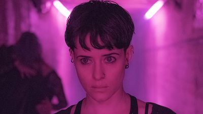 bild aus der news Was Lisbeth Salander und Harry Potter gemeinsam haben: Das FILMSTARTS-Interview mit Claire Foy am Set von "Verschwörung"