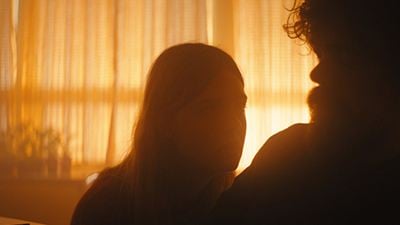 "Game Of Thrones"-Star Peter Dinklage ist der letzte Mensch im 1. Trailer zu "I Think We’re Alone Now"