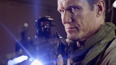 bild aus der news Nach diesem Trailer geht Rick Grimes weinen: Dolph Lundgren ist der "Zombie Shooter"!