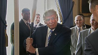 bild aus der news "Fahrenheit 11/9": Hitler, Hass und Hetze im deutschen Trailer zur Doku von Michael Moore