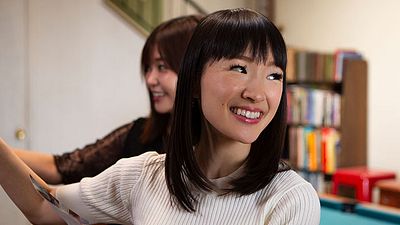 bild aus der news "Aufräumen mit Marie Kondō": Darum ist die Netflix-Serie Trash-TV im wahrsten Sinne des Wortes