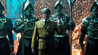 bild aus der news Im deutschen Trailer zu "Iron Sky 2: The Coming Race" macht der Papst Jagd auf Dinosaurier