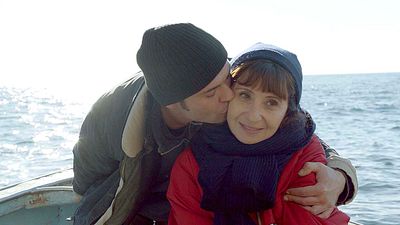 bild aus der news Gefährliche Flüchtlinge? Im deutschen Trailer zu "Das Haus am Meer"