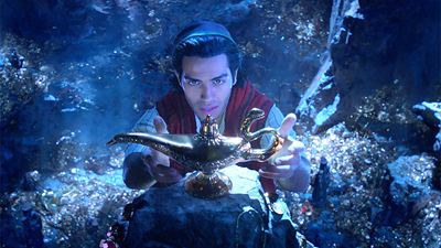 Will Smith endlich als blauer Dschinni im neuen Trailer zu "Aladdin"