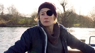 bild aus der news Deutscher Trailer zum Kriegsreporter-Drama "A Private War": Rosamund Pike hätte für den Oscar nominiert werden müssen!