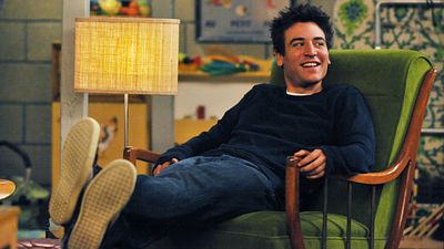 bild aus der news Ted Mosby wird zum Nazi-Jäger: Josh Radnor neben Al Pacino in Amazon-Serie "The Hunt"