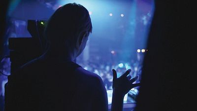 bild aus der news Trailer zu "Fuck Fame" mit Uffie: Zwischen Party, Babybauch und Depression