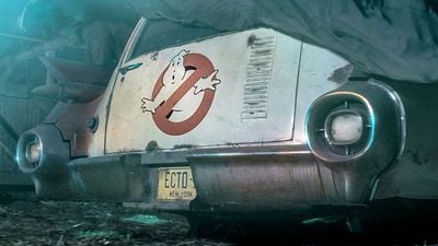 bild aus der news Junge Stars und ein alter Ecto-1: Die ersten Bilder vom "Ghostbusters 3"-Set sind da!