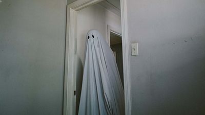 bild aus der news Neu bei Amazon Prime Video: Der wohl beste Geisterfilm der letzten Jahre