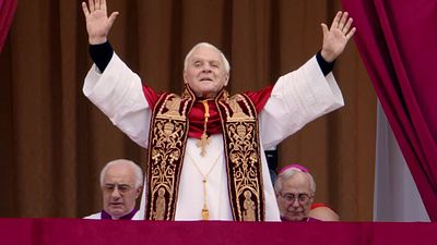 bild aus der news "Die zwei Päpste": Im neuen Netflix-Trailer ist Anthony Hopkins päpstlicher als der andere Papst
