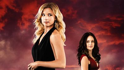 bild aus der news 5 Jahre nach "Revenge"-Absetzung: Das "Pretty Little Liars" für Erwachsene wird doch noch fortgesetzt!