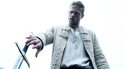 bild aus der news "Excalibur-MCU": So sollte es nach "King Arthur: Legend Of The Sword" weitergehen