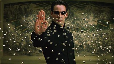 bild aus der news "Matrix 4": Bollywood-Megastar soll neben Keanu Reeves vor der Kamera stehen - u. a. in Deutschland