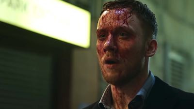 "The Raid"-Regisseur legt knallhart und brutal nach: Erster Trailer zu "Gangs Of London"
