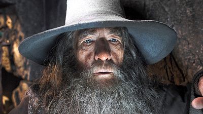 bild aus der news "Der Hobbit: Smaugs Einöde": Das brachte Gandalf-Schauspieler Ian McKellen am Set zum Weinen