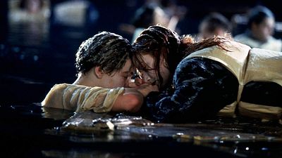 bild aus der news James Cameron hat das Finale von "Titanic" nachträglich verändert, ohne dass es jemand gemerkt hat!