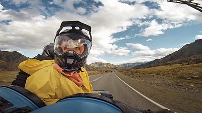 bild aus der news Deutscher Trailer zu "972 Breakdowns – Auf dem Landweg nach New York": Der Filmtitel sagt alles