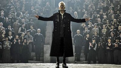 bild aus der news Damit "Phantastische Tierwesen 3" endlich gedreht werden kann: Johnny Depp will 50-Millionen-Dollar-Prozess verschieben